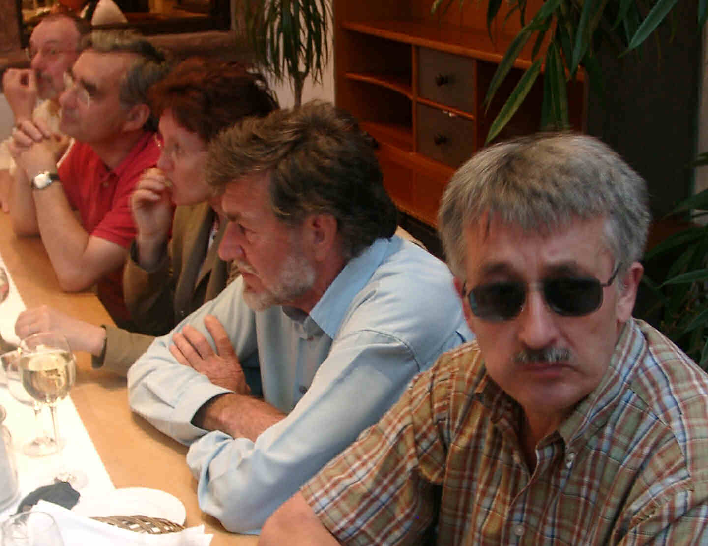 Hans-Peter, Pit, Renate, Wolfgang und Peter (mit Sonnebrille)
